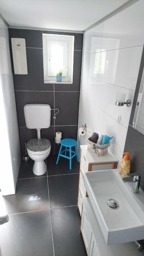 Ferienwohnung Silvia Nideggen Esterno foto
